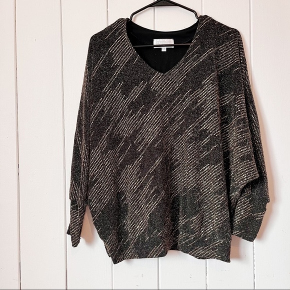 Visions Metallic Top. Stretchy. Size XL.